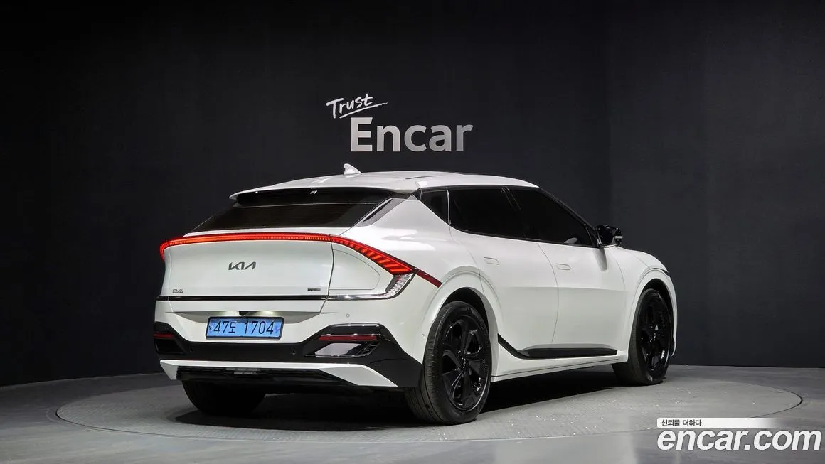 Kia EV6 — фото 2