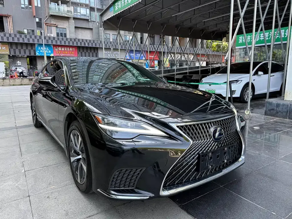 Lexus LS 2021 из CN, фото 6