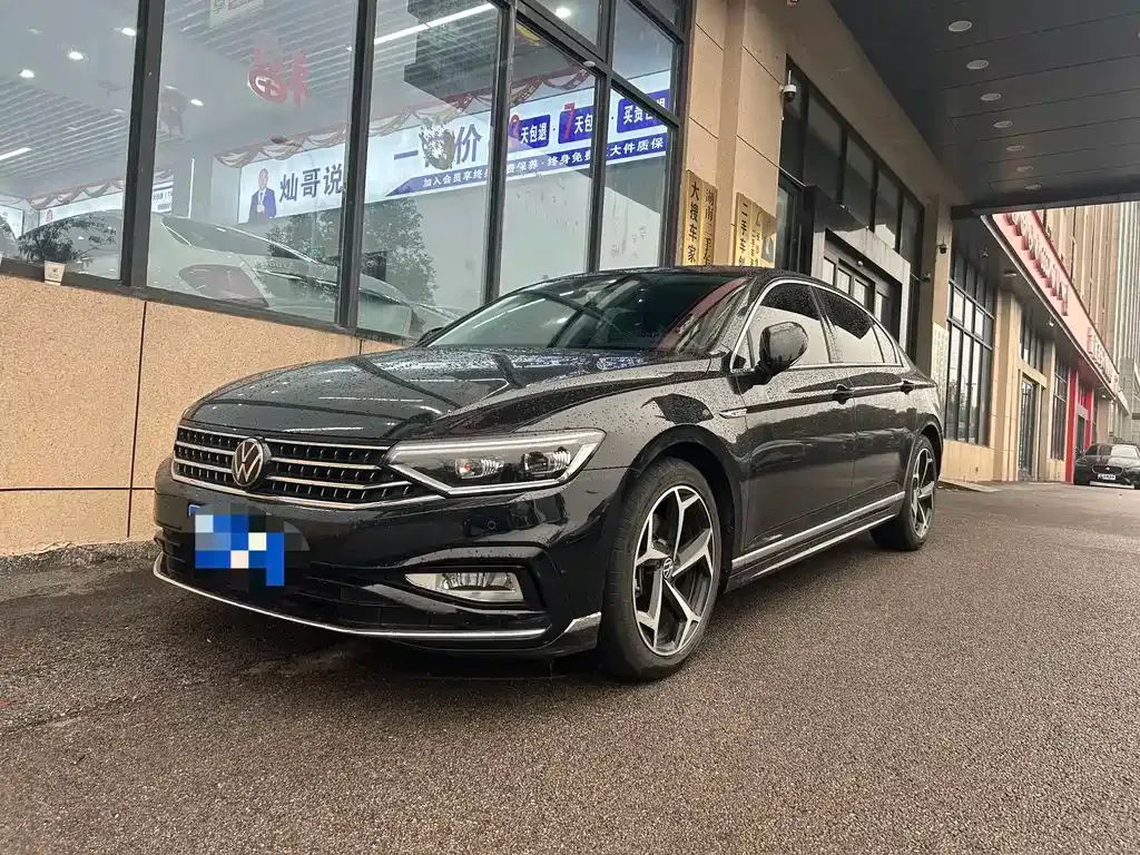 Volkswagen Magotan 2023 из CN, фото 4