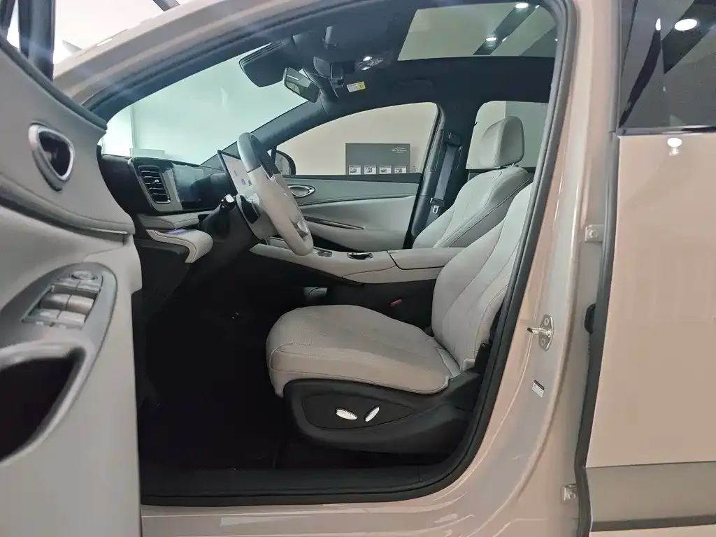 BYD Hiace 06 2025 из CN, фото 10