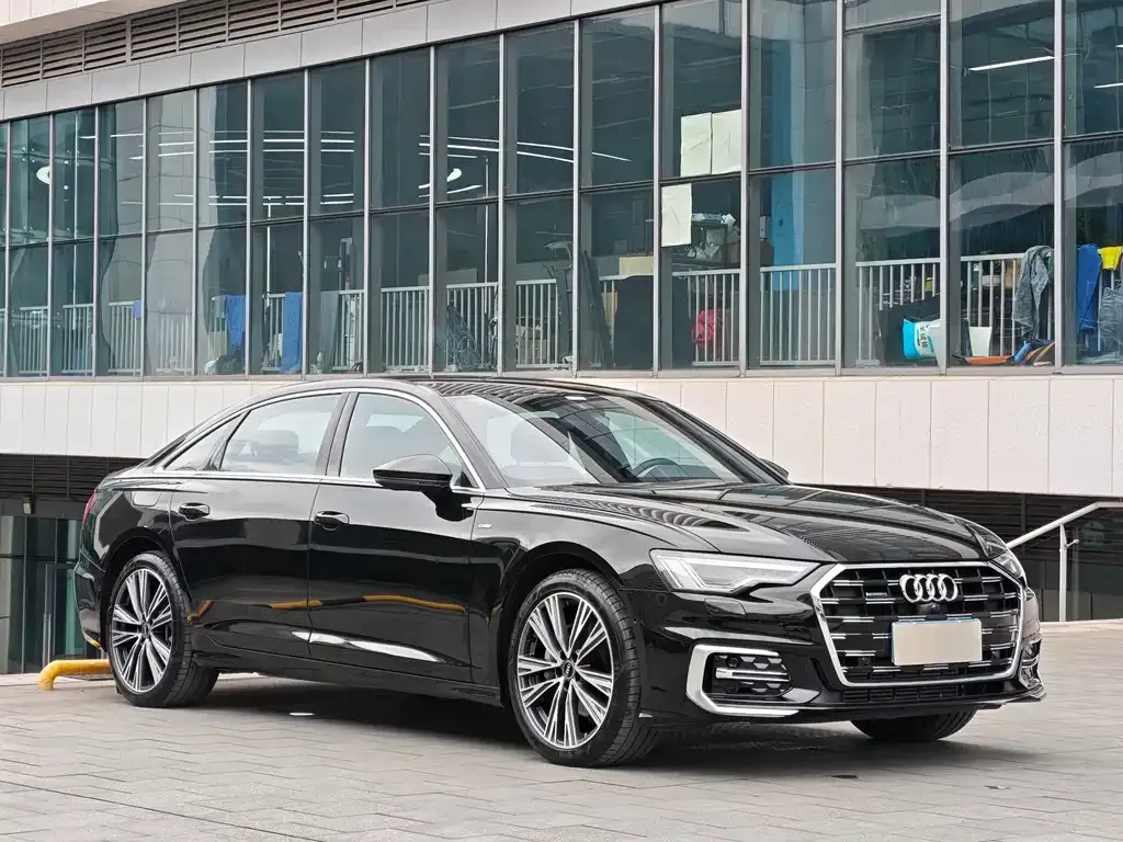 Audi A6L 2025 из CN, фото 2