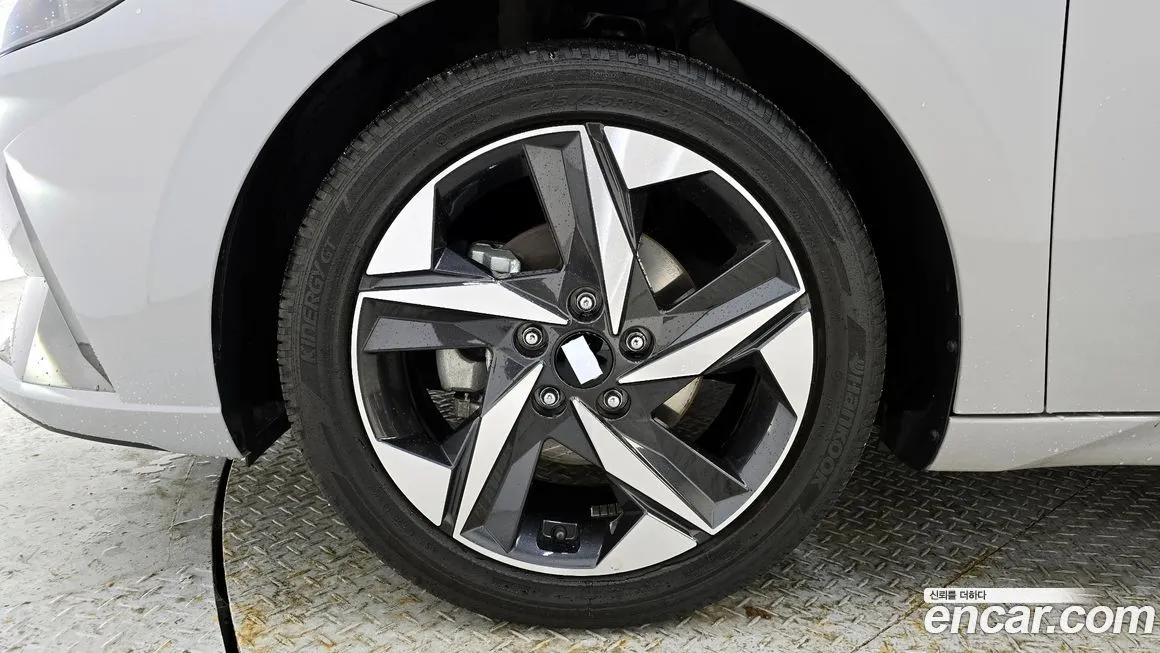 Hyundai AVANTE — фото 7