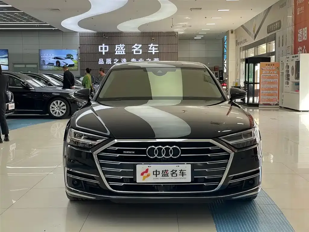 Audi A8 2022 из CN, фото 6
