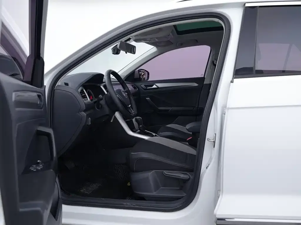Volkswagen T-Roc 2021 из CN, фото 8