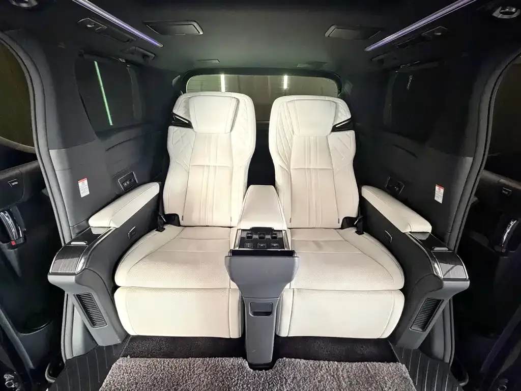 Lexus LM 2022 из CN, фото 8