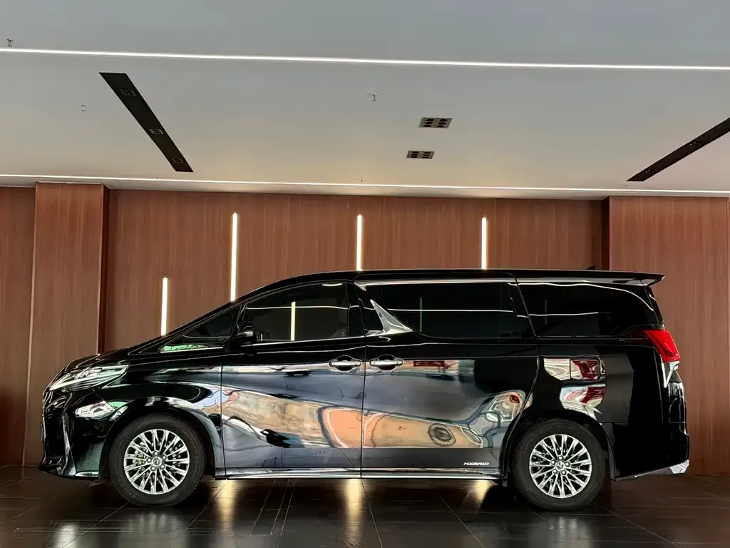 Lexus LM 2022 из CN, фото 9