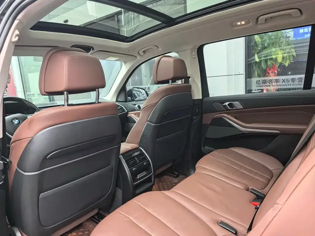 BMW X7 2021 из CN, фото 9