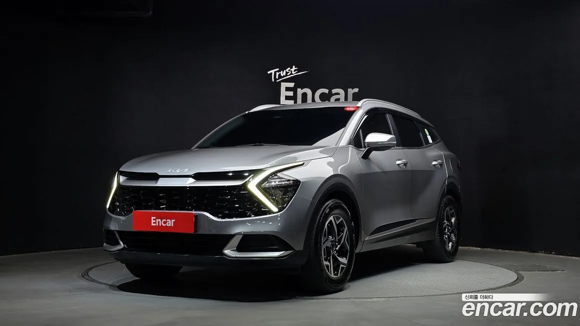 Kia Sportage — фото 1