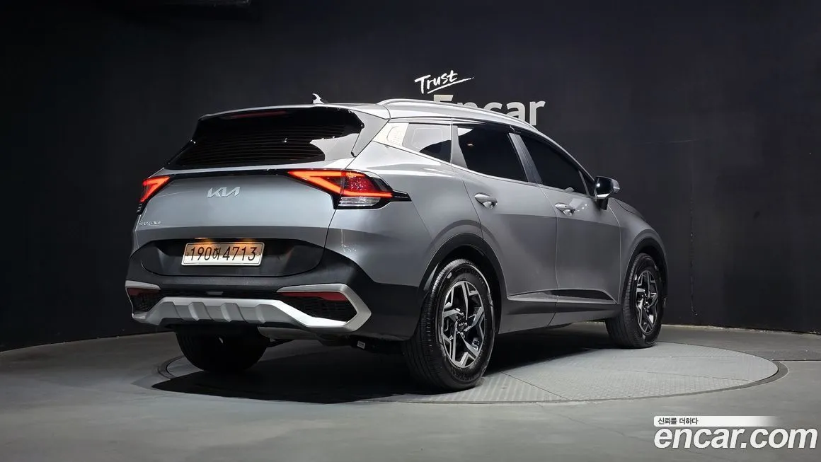 Kia Sportage — фото 8