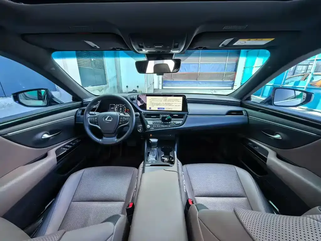Lexus ES 2024 из CN, фото 5