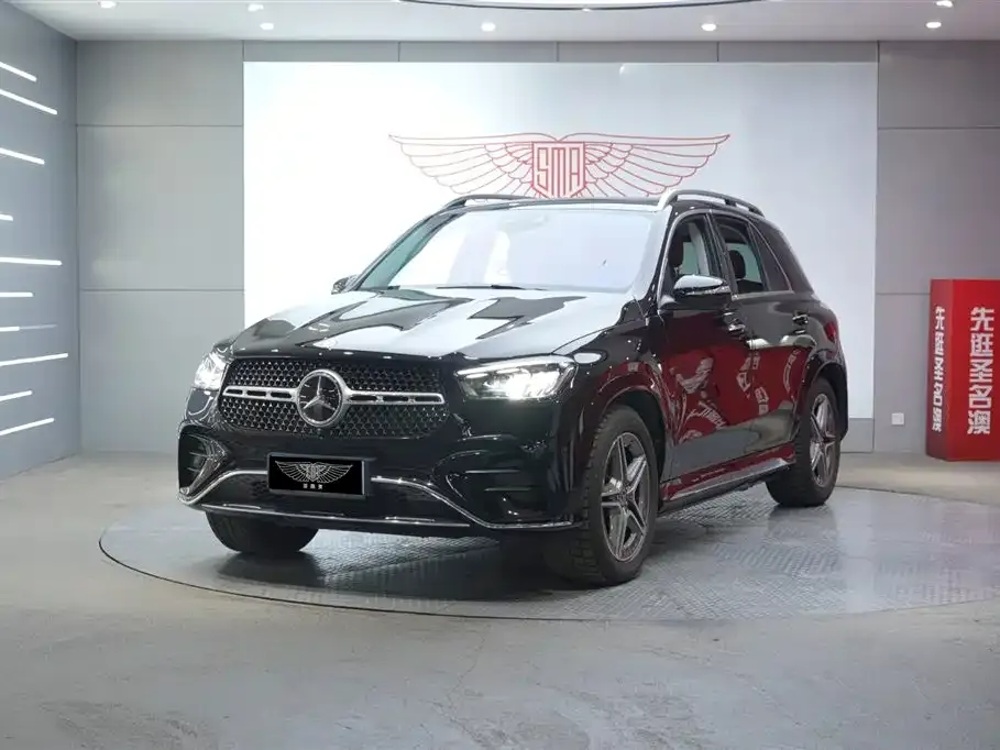 Mercedes-Benz GLE — фото 1