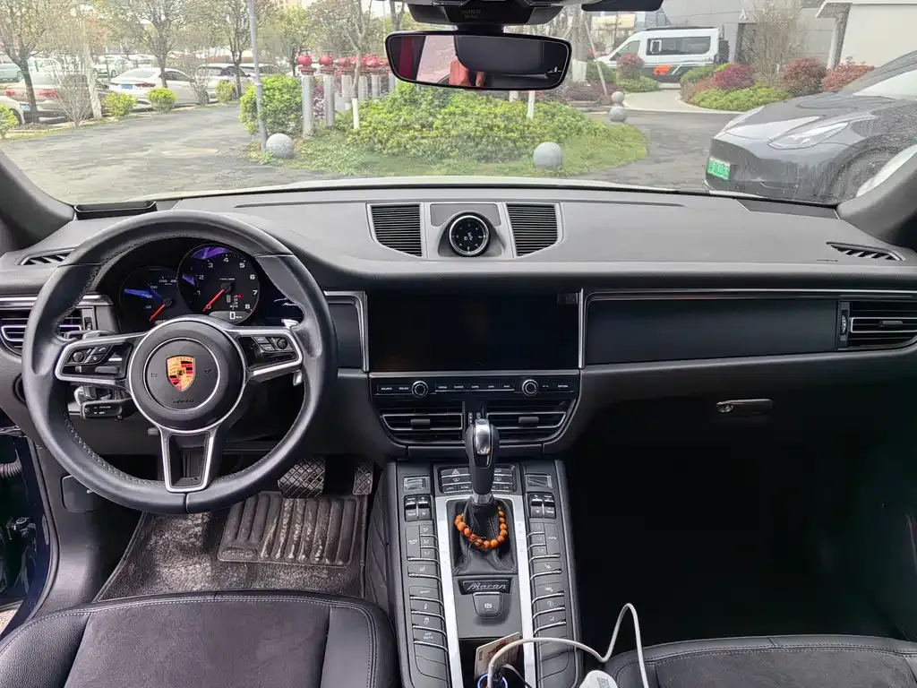 Porsche Macan 2021 из CN, фото 8