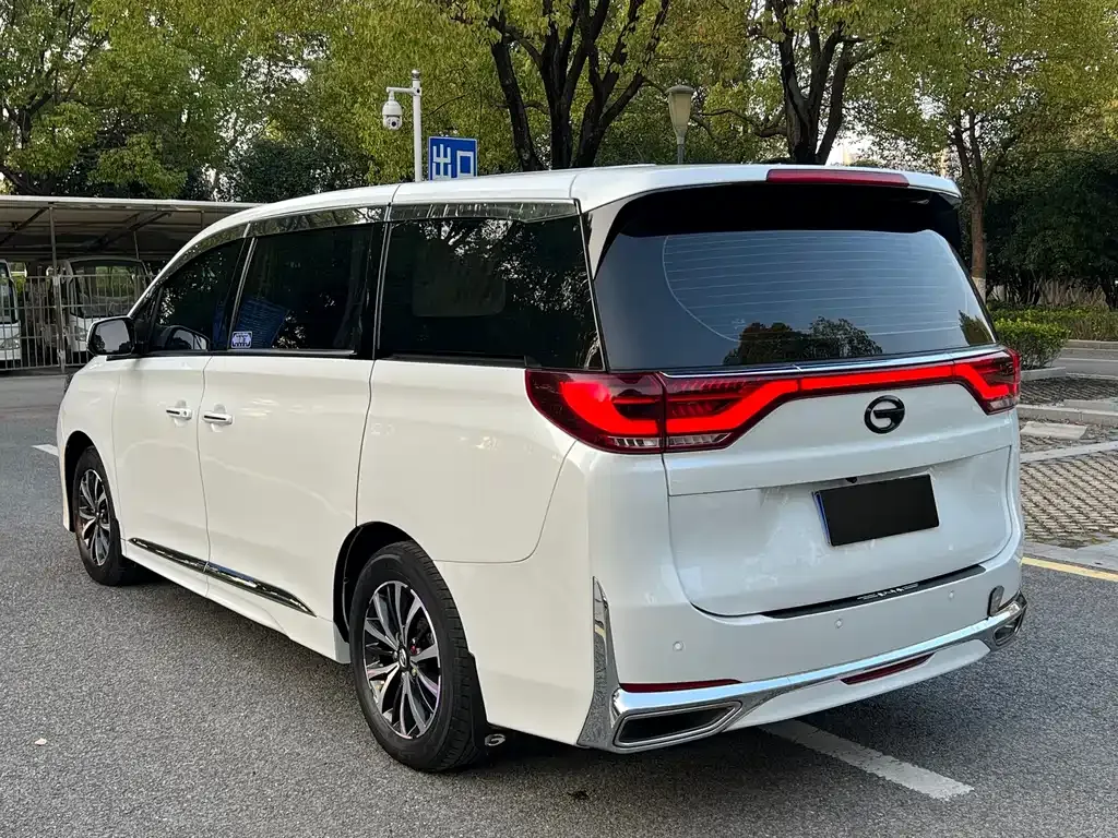 GAC Motor Trumpchi M8 — фото 8