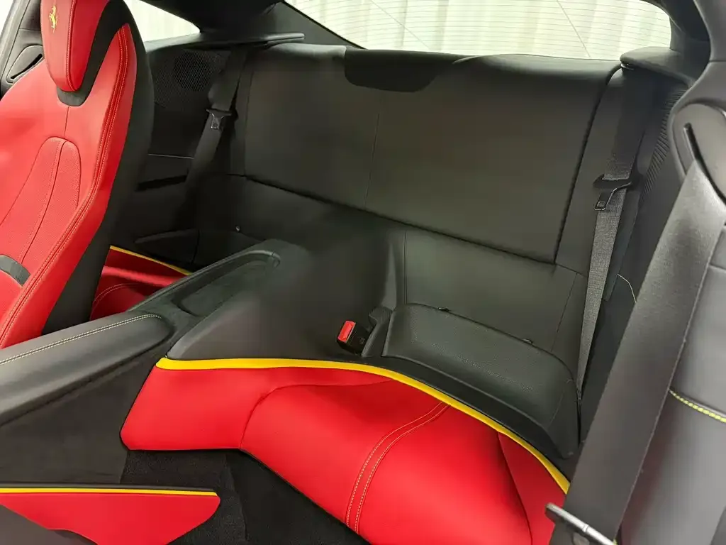 Ferrari Roma 2023 из CN, фото 2