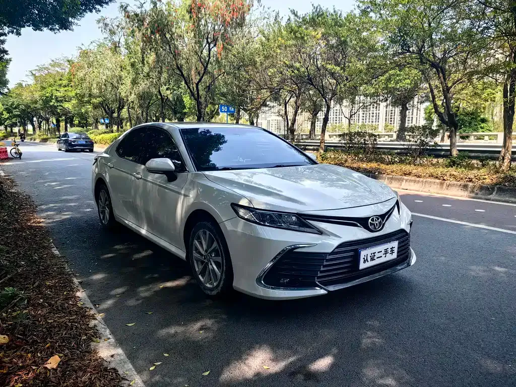 Toyota Camry 2022 из CN, фото 3