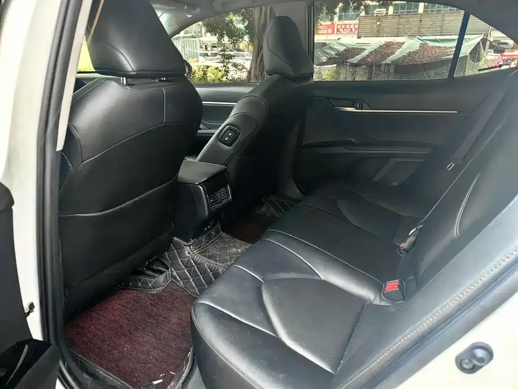 Toyota Camry 2022 из CN, фото 7