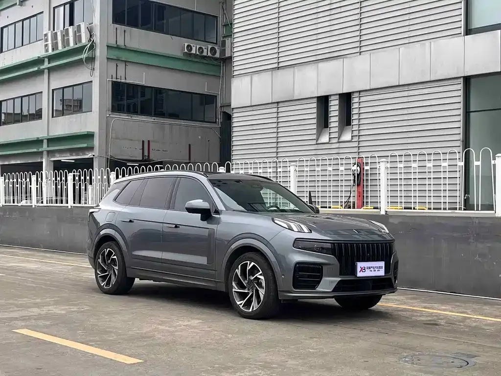Lynk & Co 09 2023 из CN, фото 8