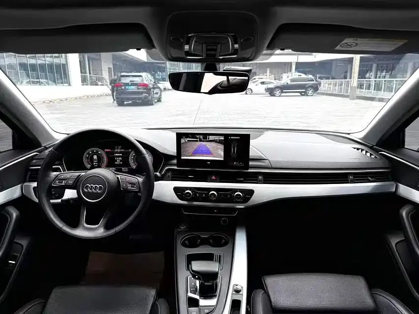 Audi A4L 2022 из CN, фото 7