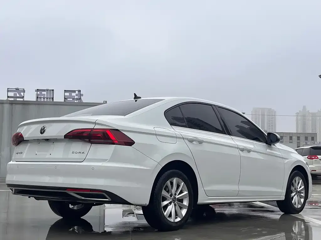 Volkswagen Bora 2022 из CN, фото 2