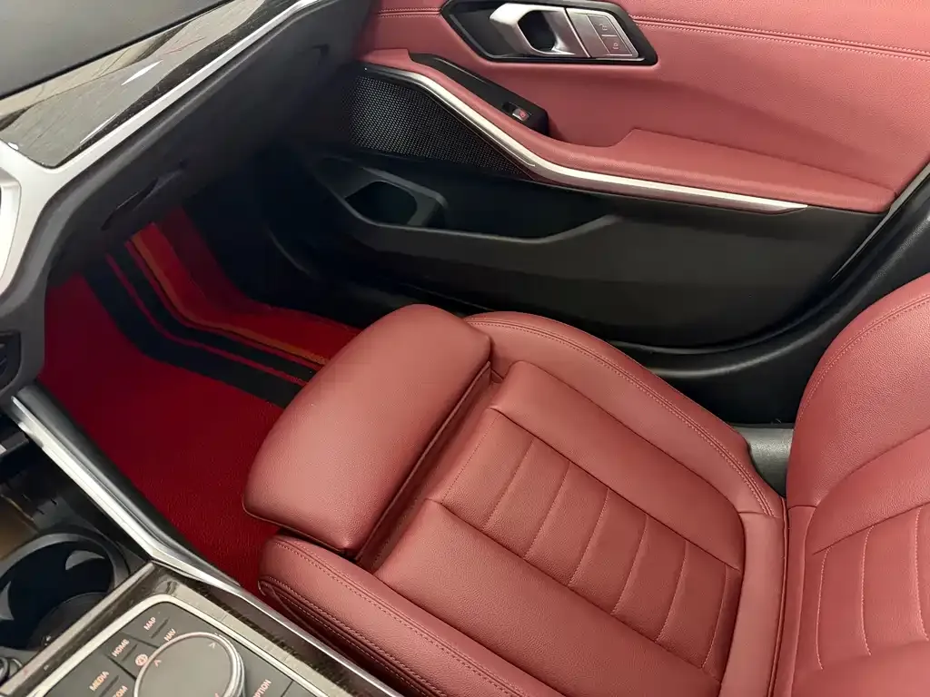 BMW 3 Series 2021 из CN, фото 8