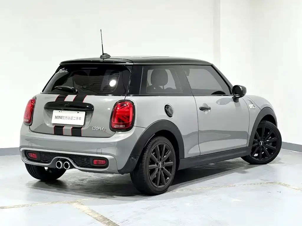 MINI Cooper (3-door) 2021 из CN, фото 2