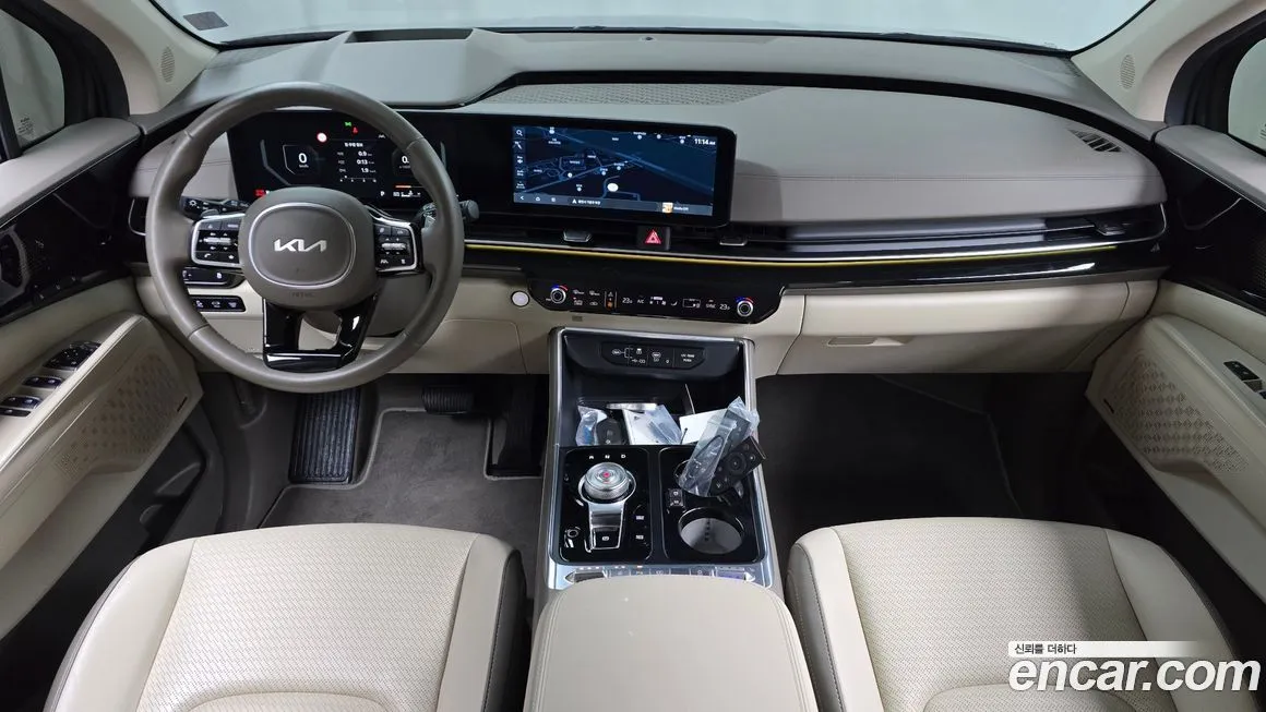 Kia Carnival — фото 4