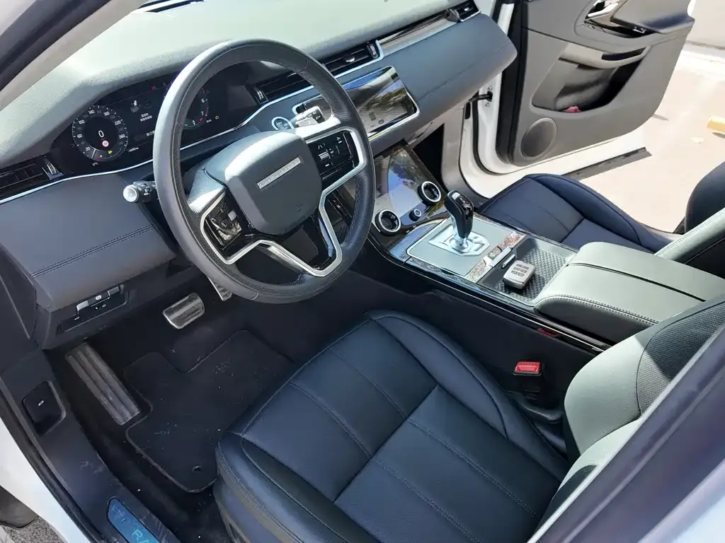 Land Rover Evoque — фото 7