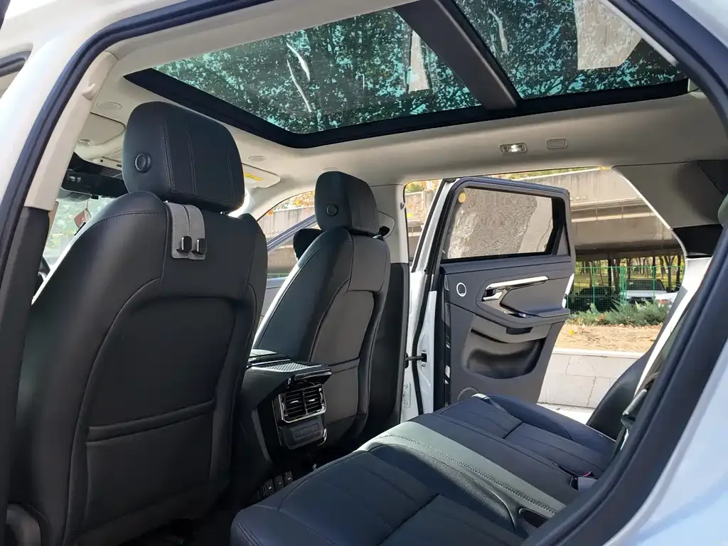 Land Rover Evoque — фото 5