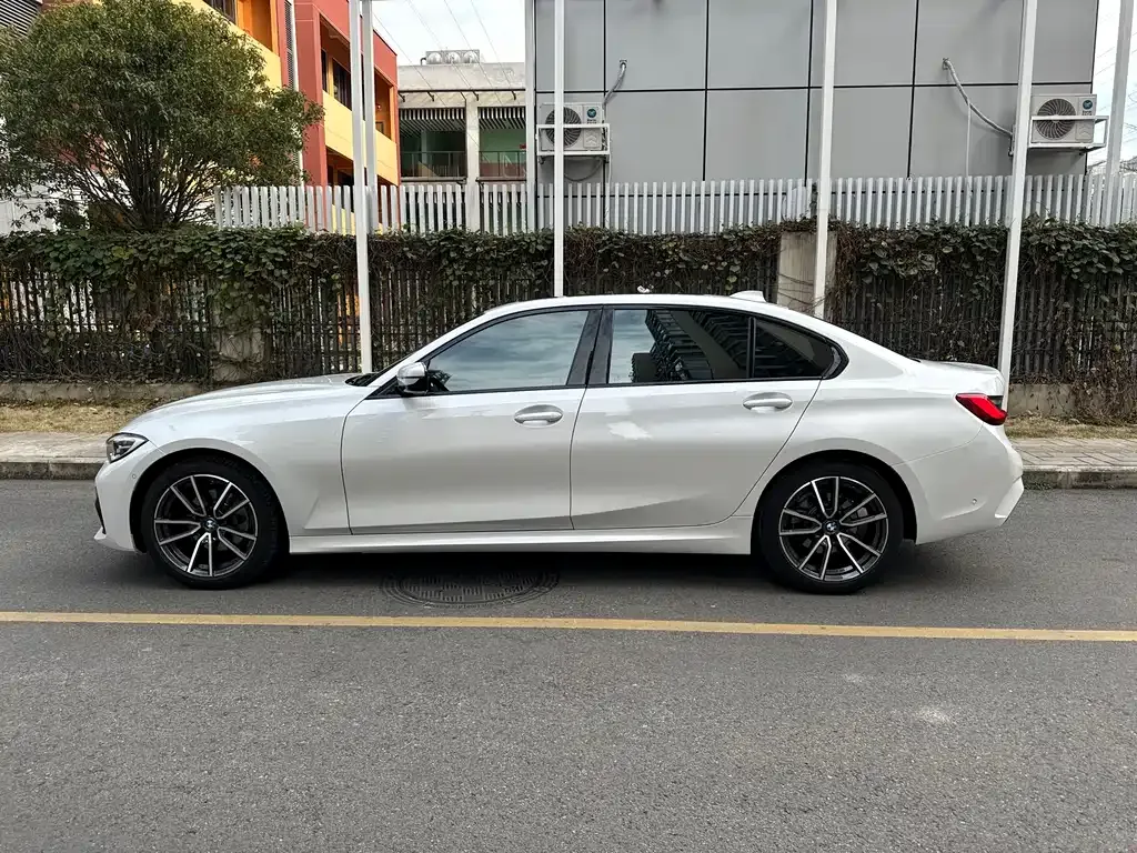 BMW 3 Series — фото 5