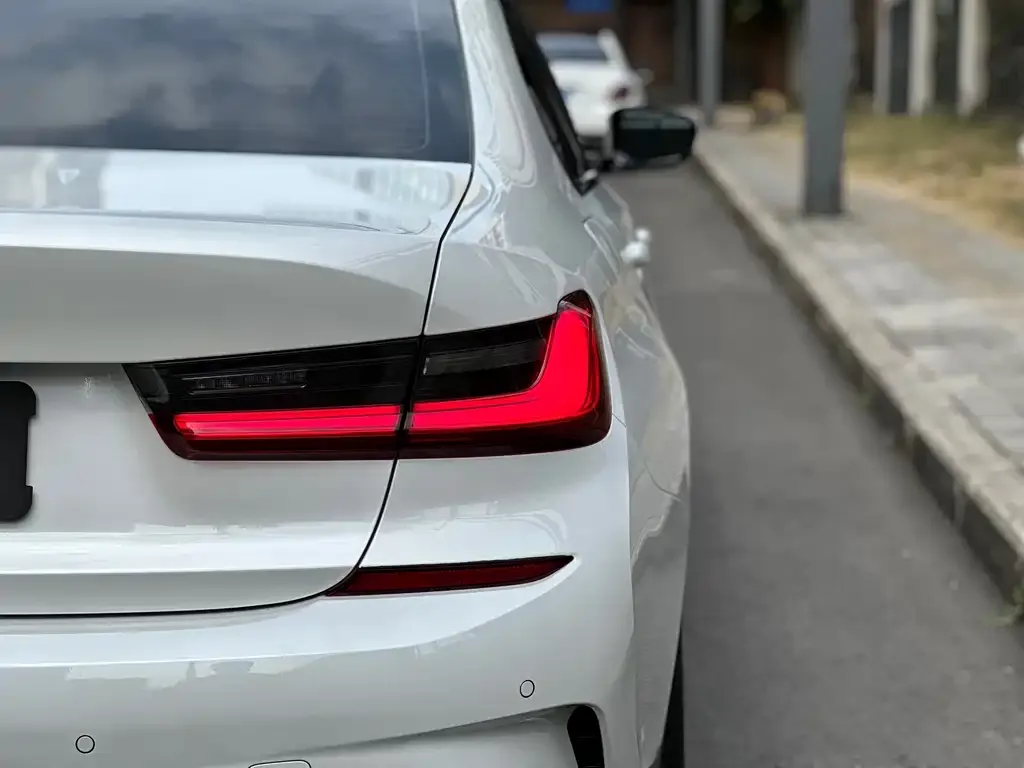 BMW 3 Series — фото 2