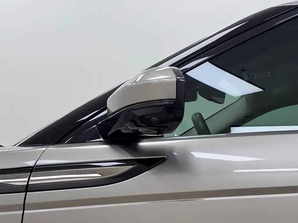 Land Rover Evoque — фото 9