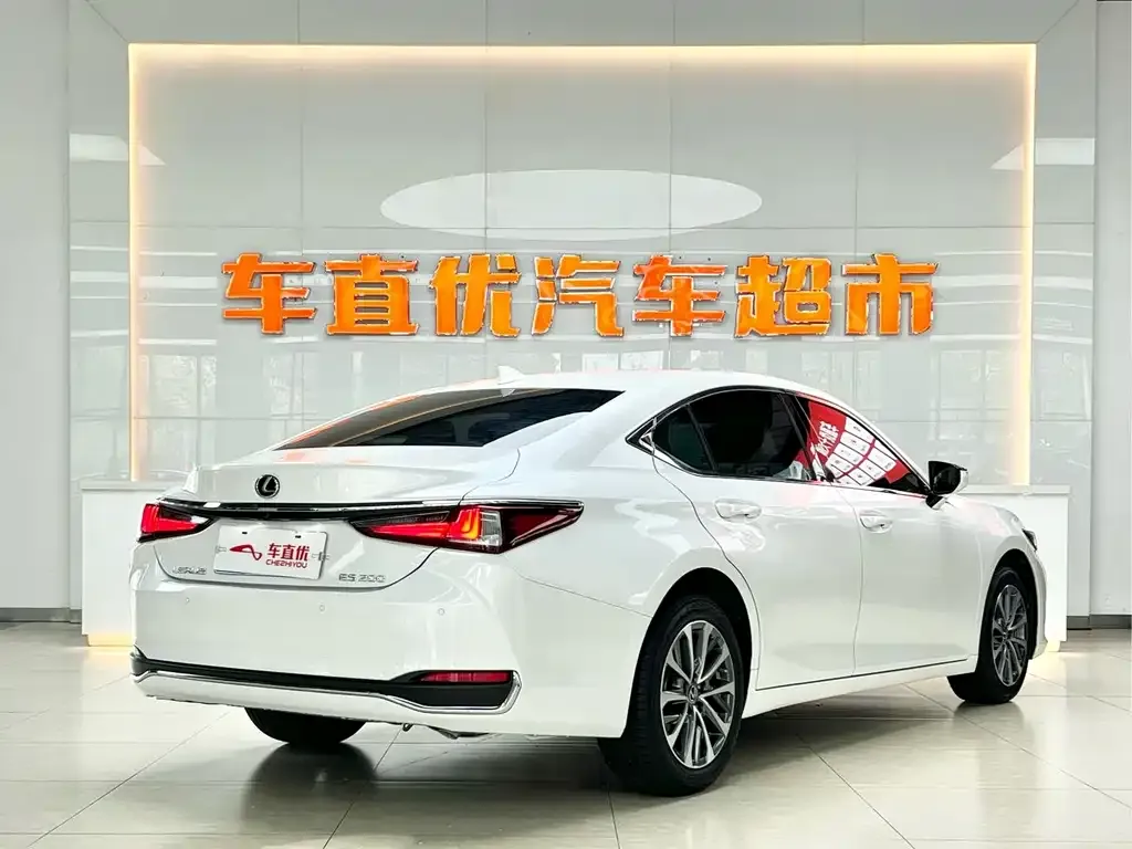 Lexus ES 2024 из CN, фото 5