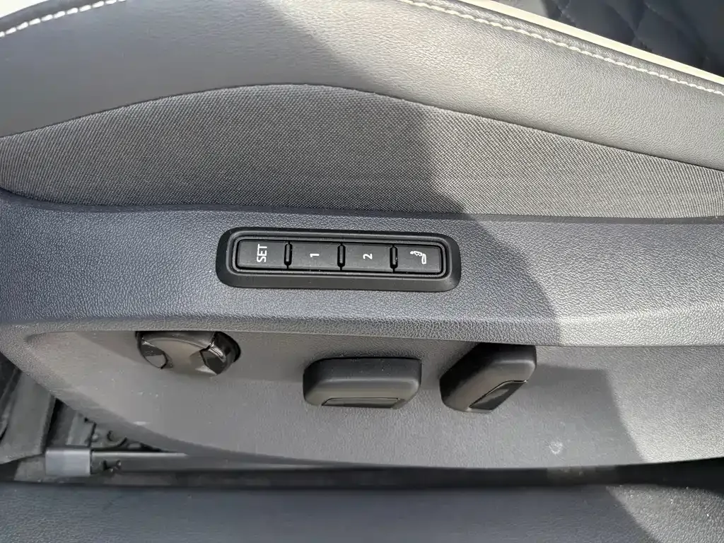 Volkswagen ID.6 Crozz 2024 из CN, фото 9