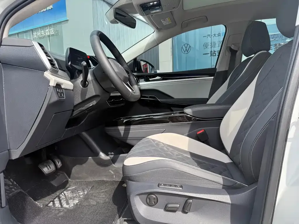 Volkswagen ID.6 Crozz 2024 из CN, фото 10