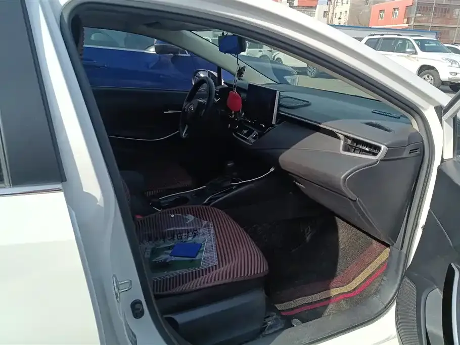 Toyota Corolla 2021 из CN, фото 2