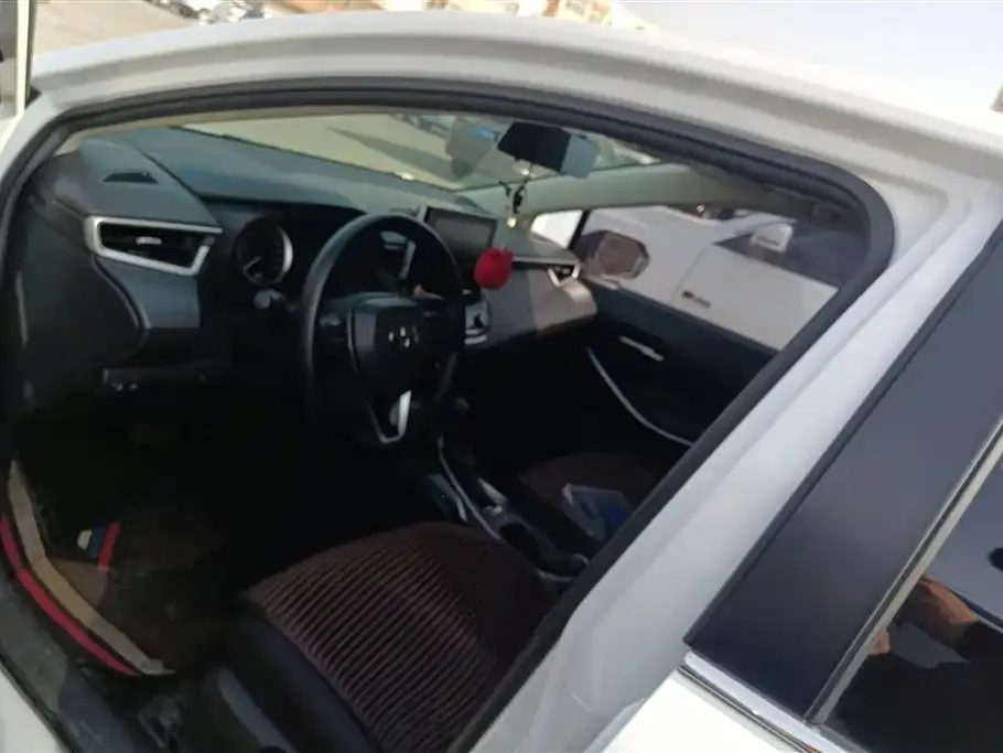 Toyota Corolla 2021 из CN, фото 5