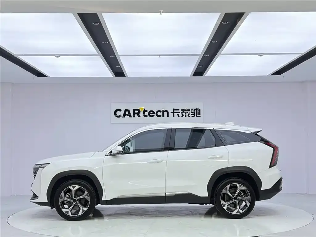 Geely Boyue L 2023 из CN, фото 2