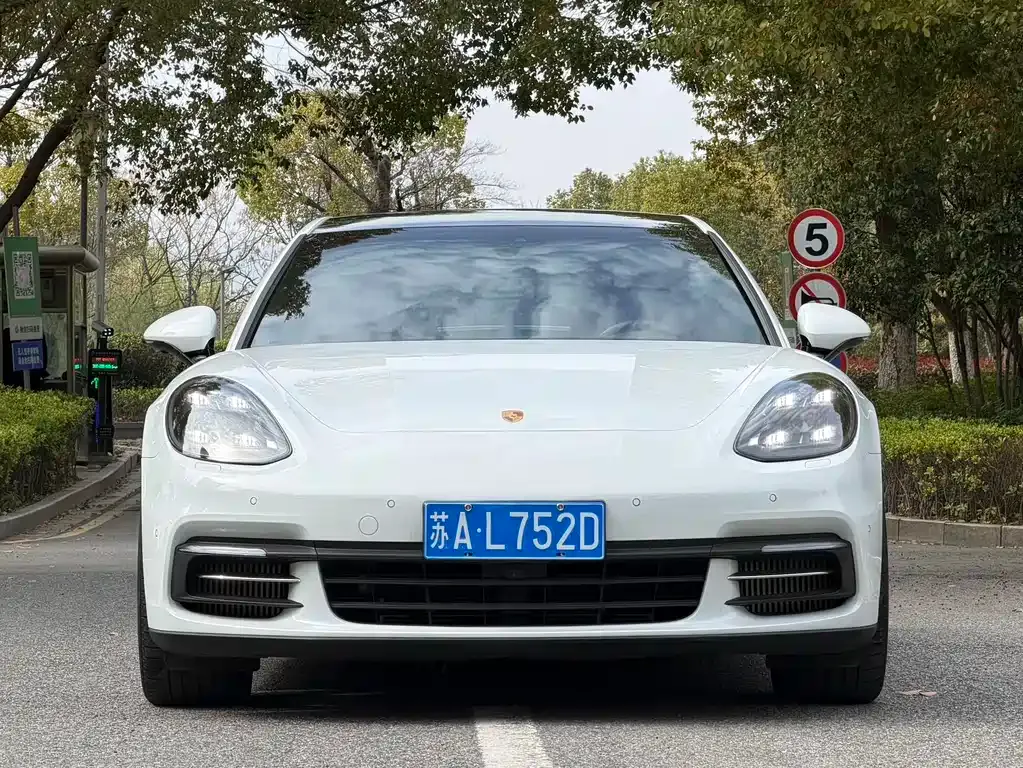 Porsche Panamera 2021 из CN, фото 10