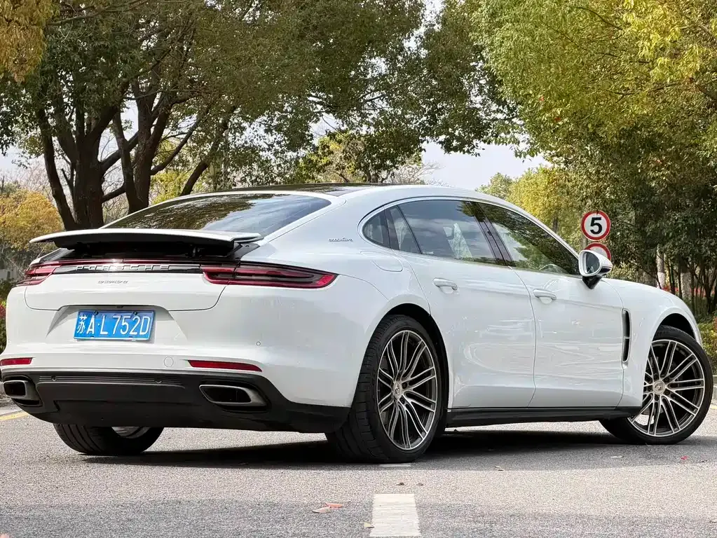 Porsche Panamera 2021 из CN, фото 7