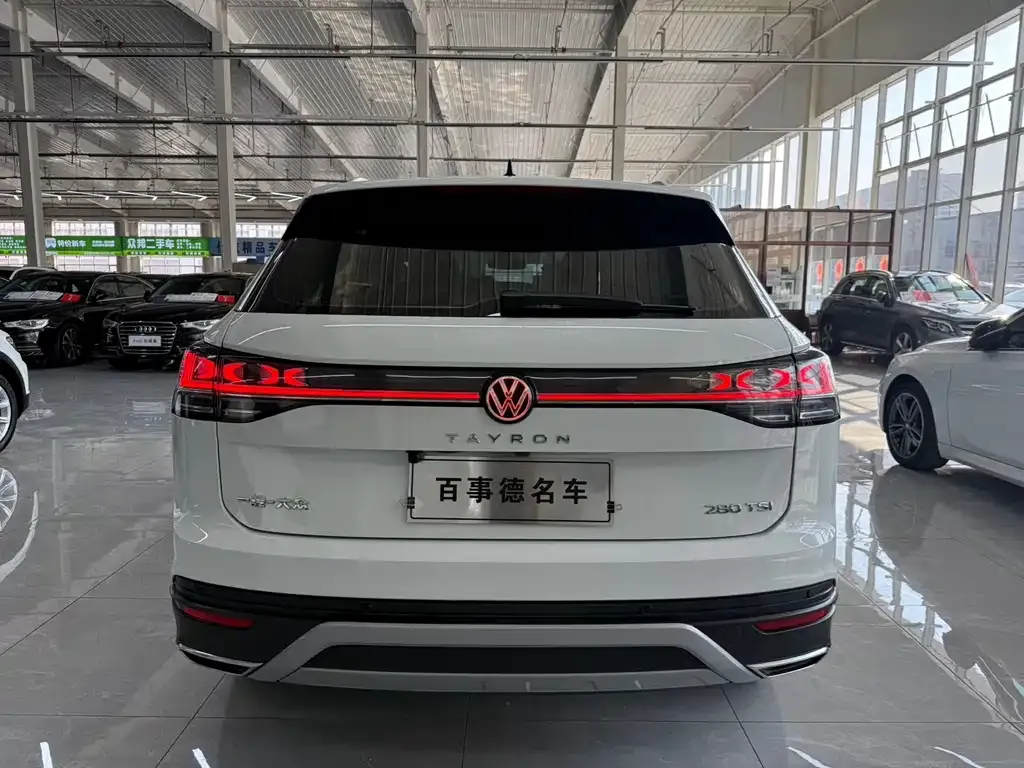 Volkswagen Tayron 2023 из CN, фото 3