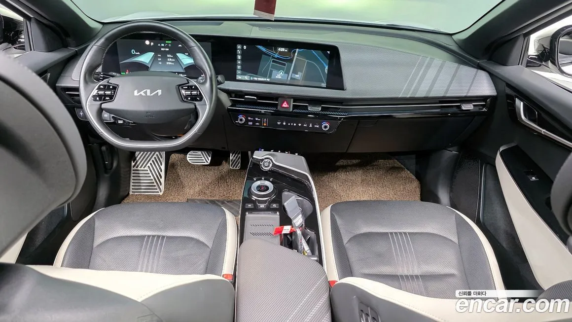 Kia EV6 2023 из KR, фото 8