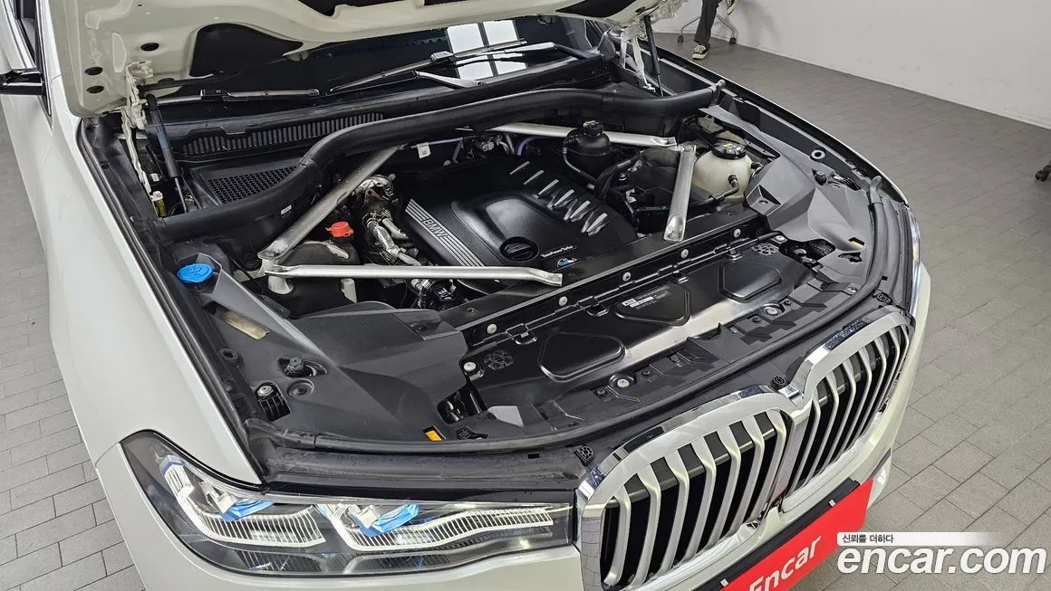 BMW X7 2021 из KR, фото 5