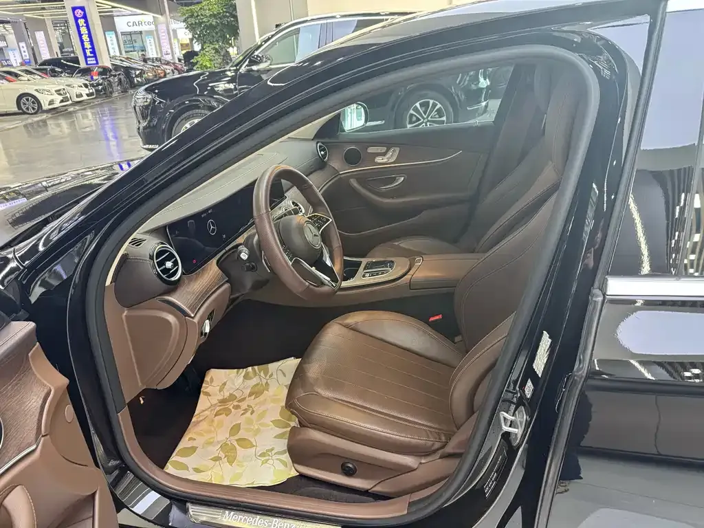 Mercedes-Benz E-Class 2021 из CN, фото 7
