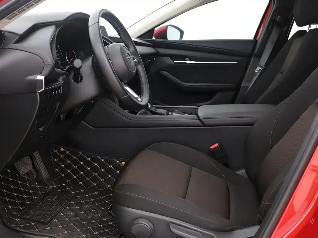 Mazda 3 Axela 2021 из CN, фото 10