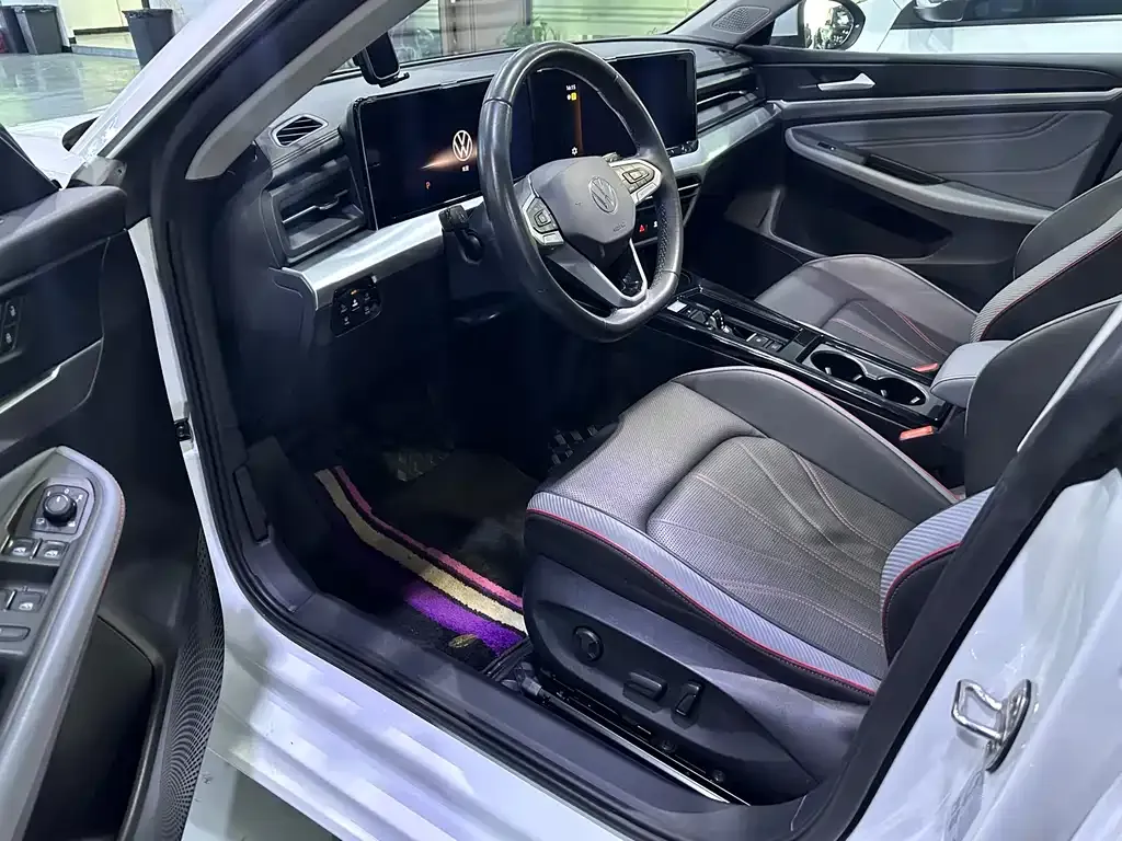 Volkswagen Lamando 2024 из CN, фото 10