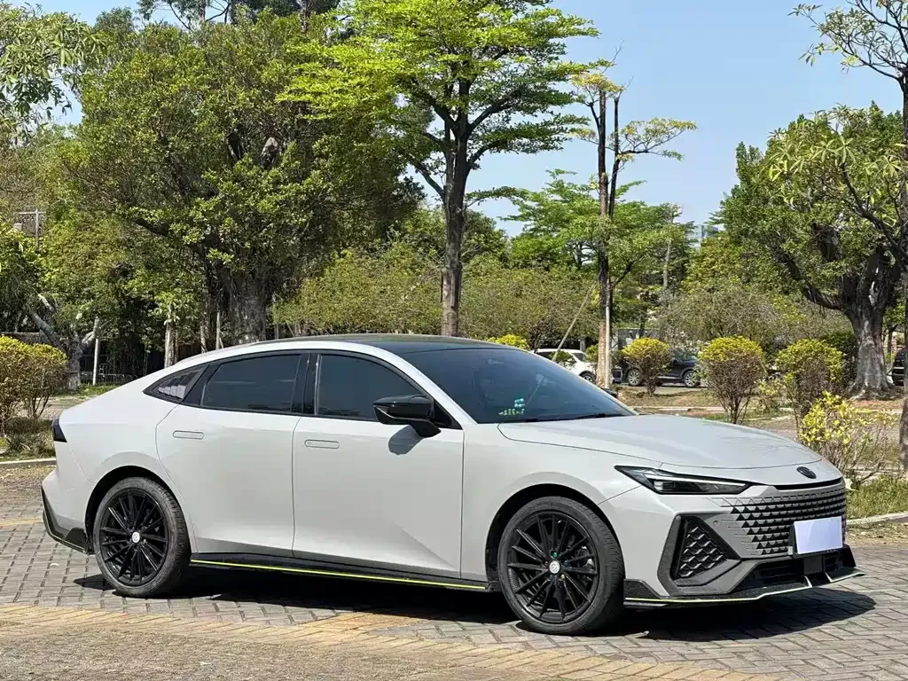 Changan UNI-V 2023 из CN, фото 3