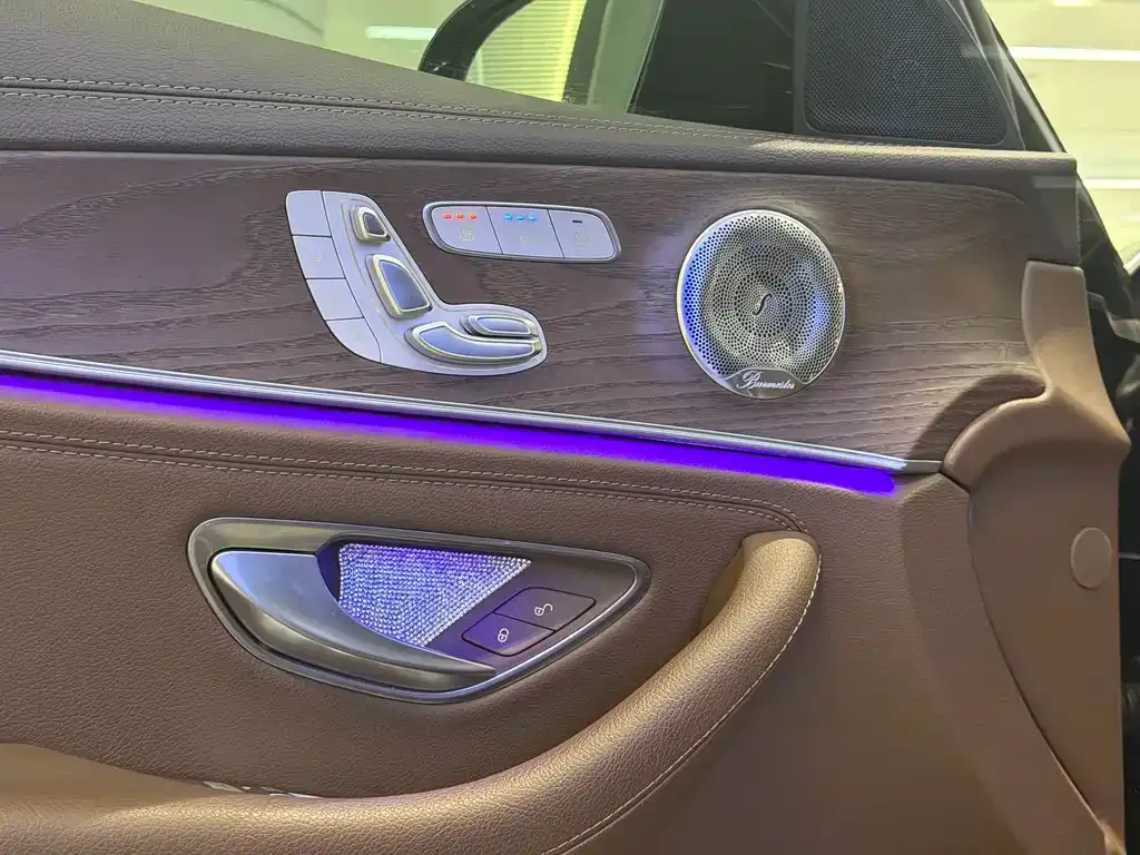Mercedes-Benz E-Class 2021 из CN, фото 4