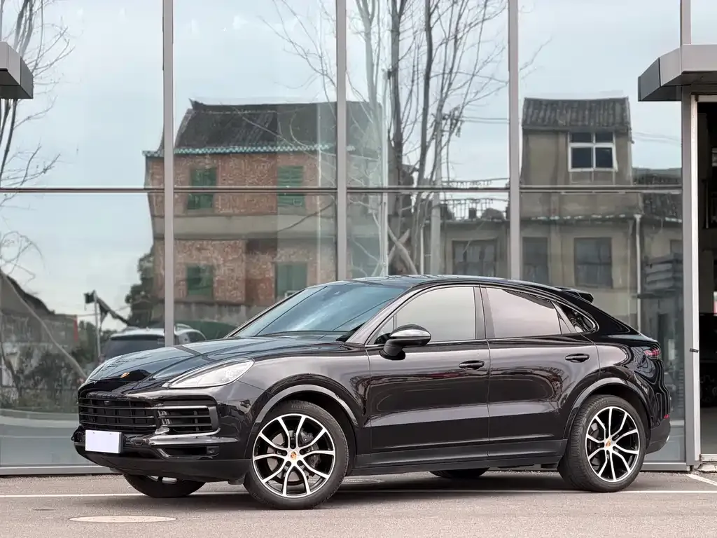 Porsche Cayenne 2022 из CN, фото 1
