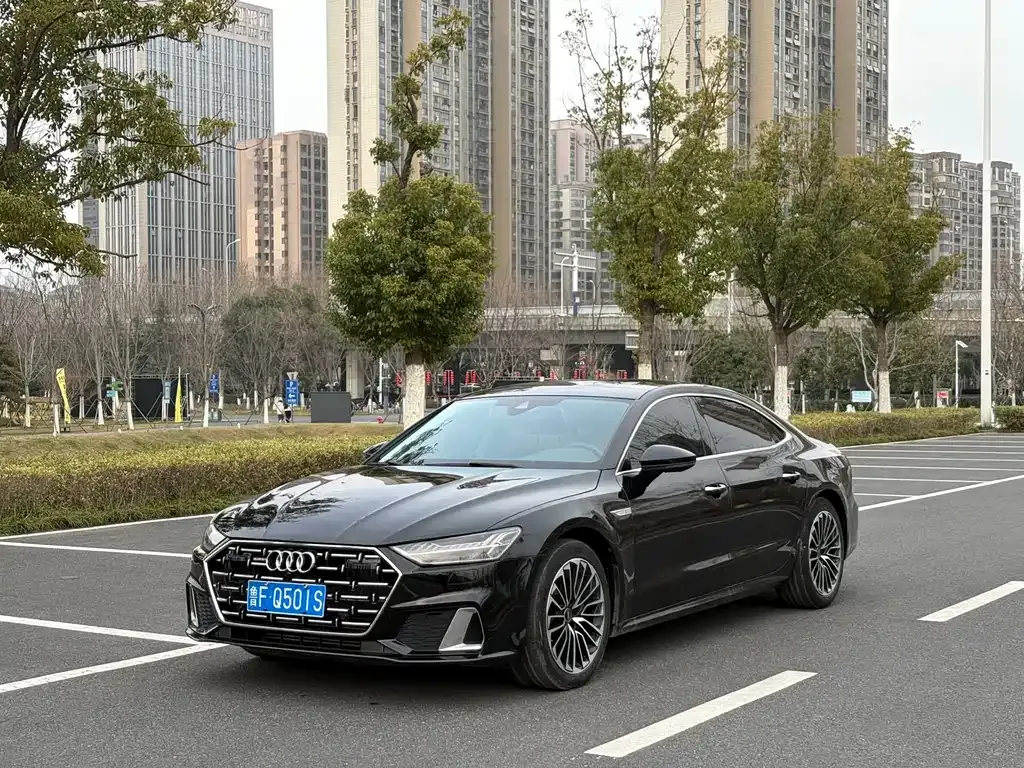 Audi A7L 2025 из CN, фото 1