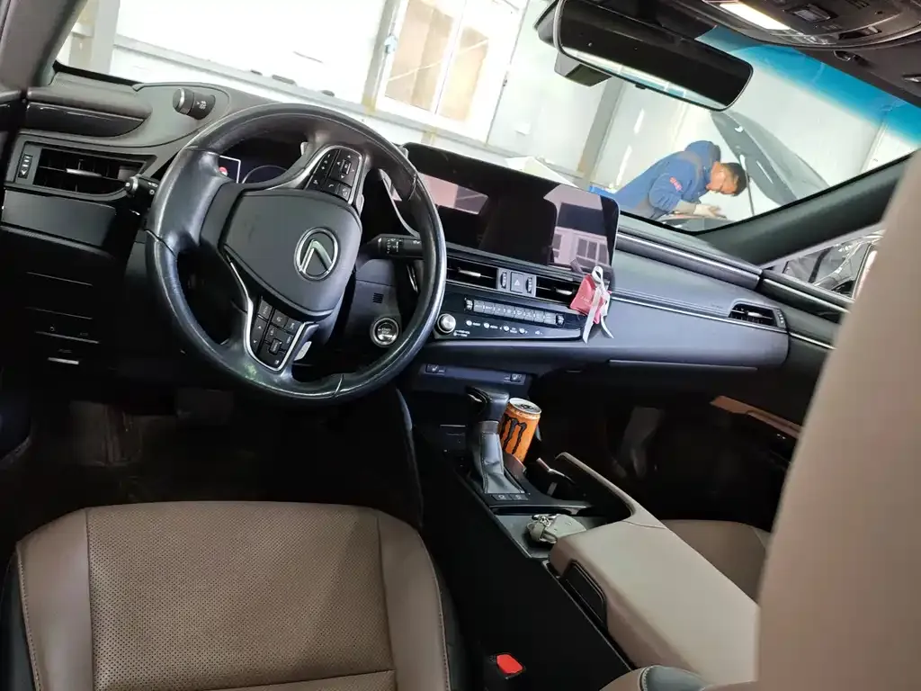 Lexus ES 2023 из CN, фото 3